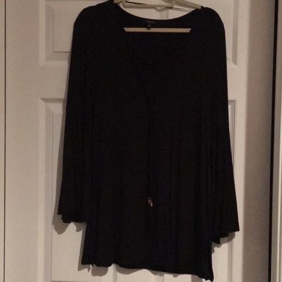 Fun Bell Sleeve Tunic-Never Worn! - Picture 2 of 4